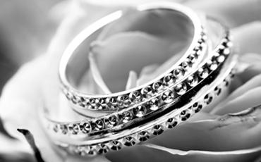 Как да организираме перфектната сватба с помощта на Бутик “Ама-но”